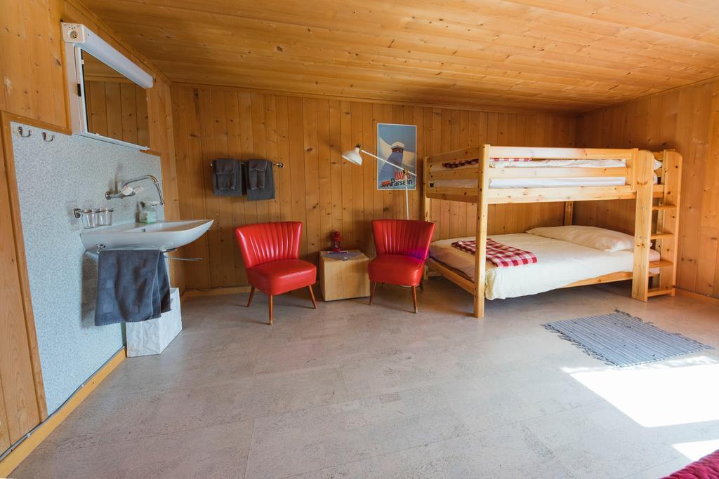 Gaestehaus Alpina In Fanas Eksteriør billede