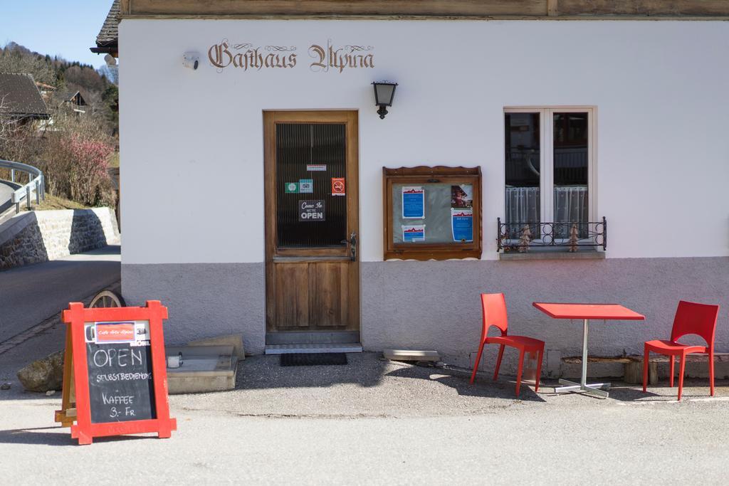 Gaestehaus Alpina In Fanas Eksteriør billede