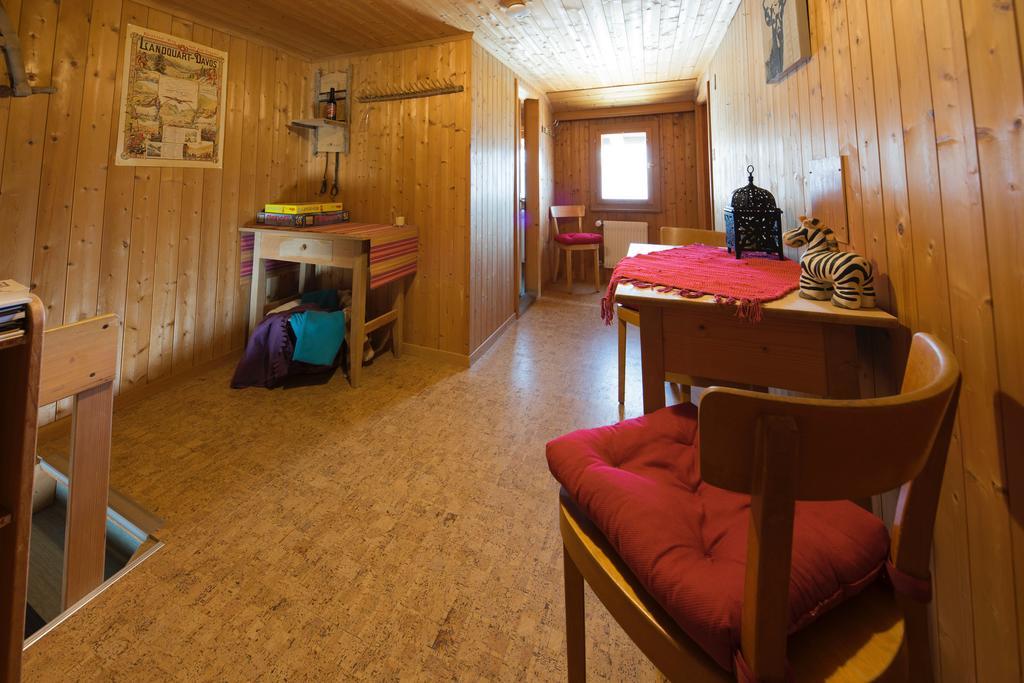 Gaestehaus Alpina In Fanas Eksteriør billede